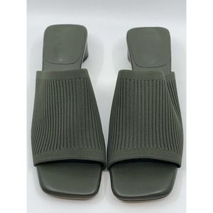 Tijn Women's Shoe Olive Green Size 8- Square Toe, Sassy Triangle Heel,